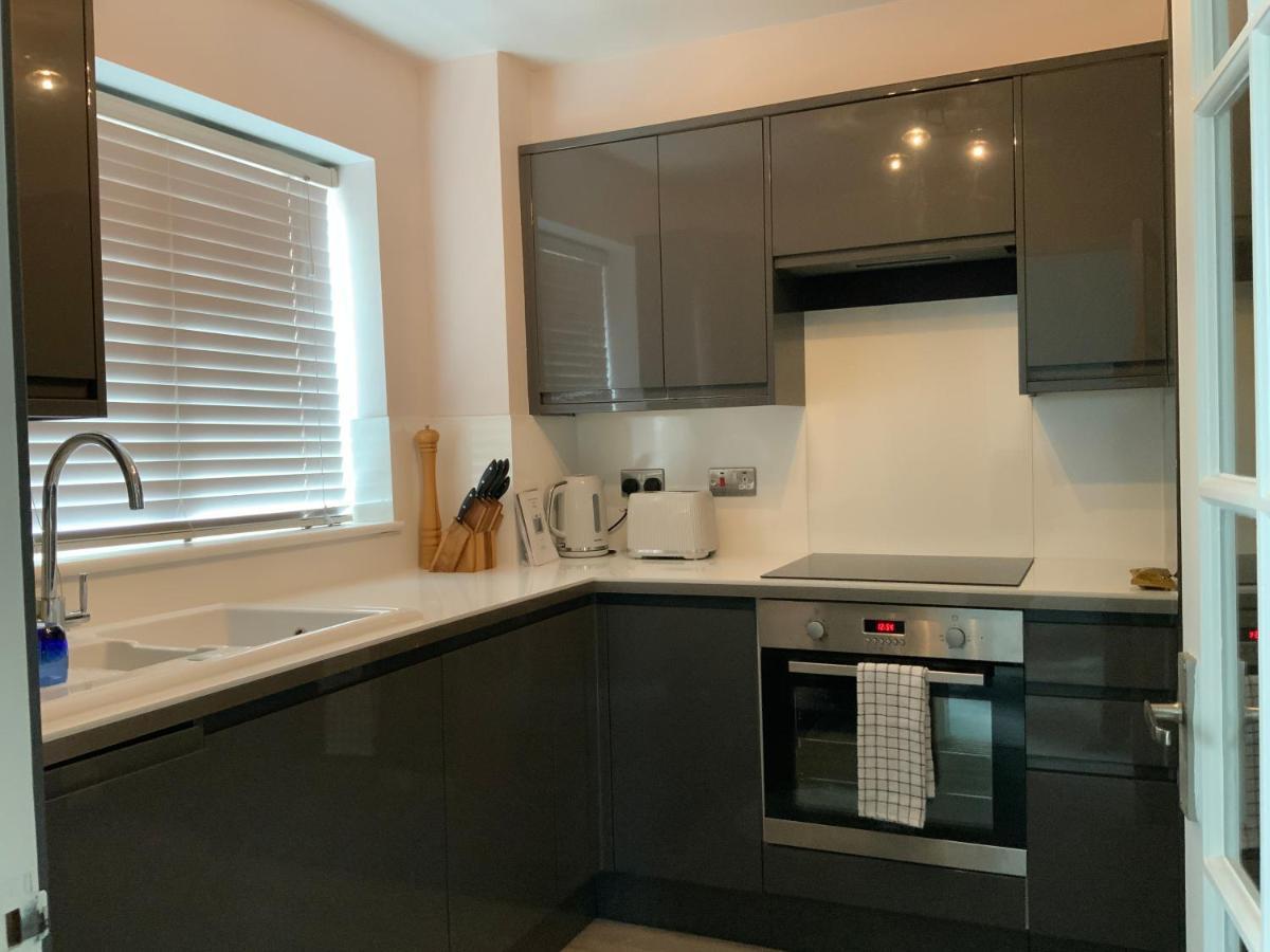 2 Bedroom Apartment Near Southfields London Exterior foto